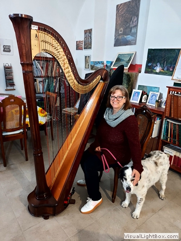 Paola Dipietromaria all'arpa